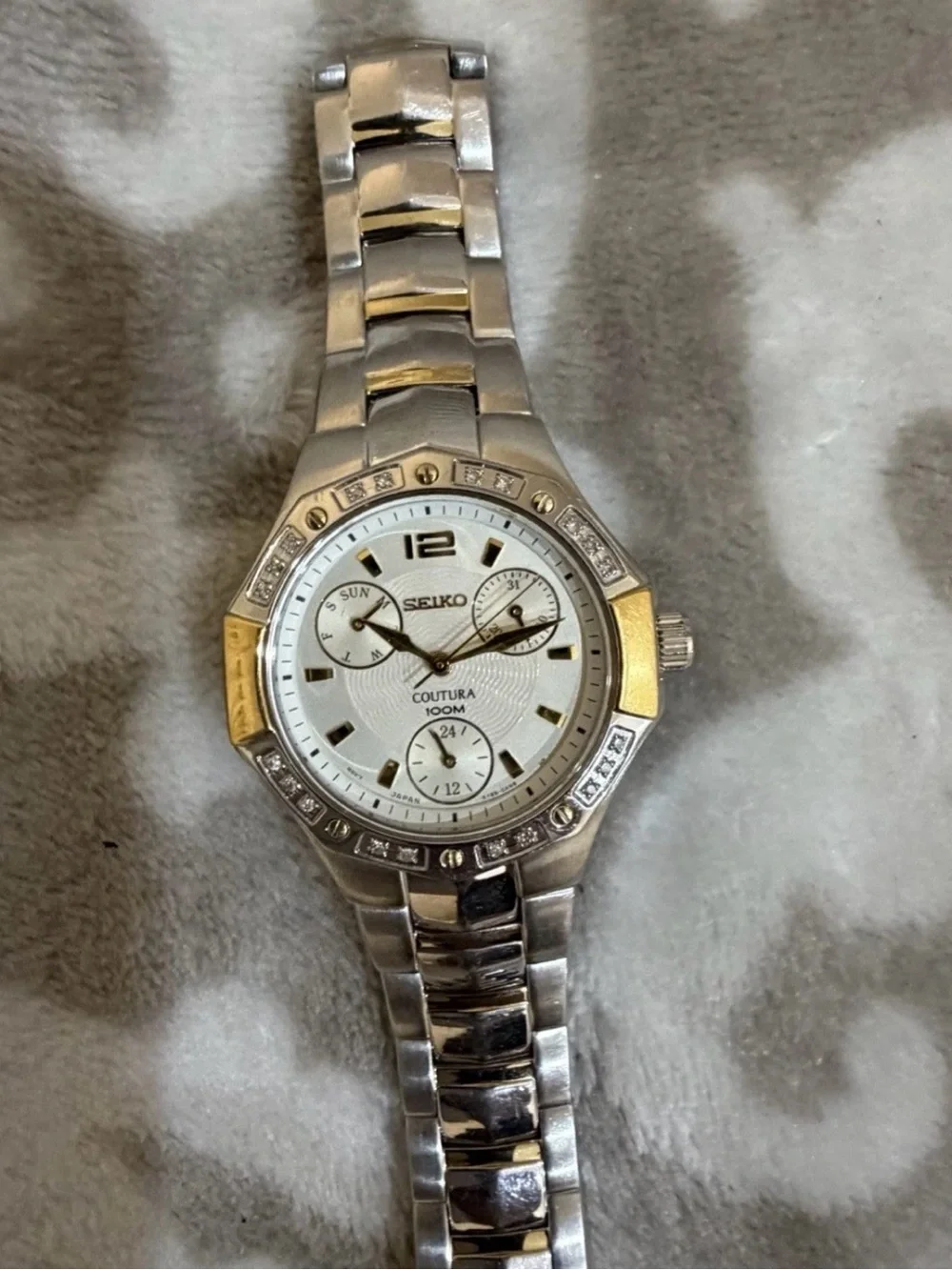Seiko Coutura SUK008 Womens Diamond Watch Two Tone Multi Hand Calendar 100M